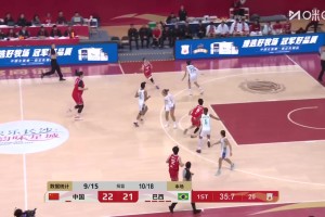 王思雨助杨舒予偷袭上篮 全场女粉丝瞬间一阵尖叫！