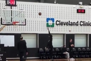 考辛斯：东契奇近期状态太火爆，他就是现阶段NBA最强球员